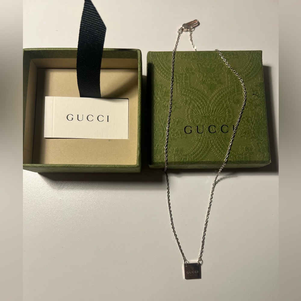 Gucci Silver Necklace